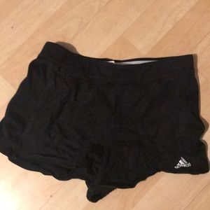 Girls medium 10/12 Adidas shorts